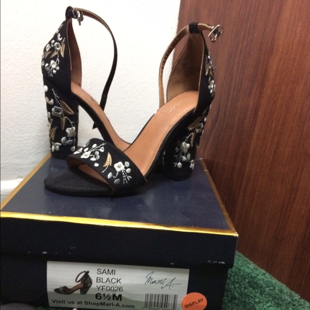Sami black heels